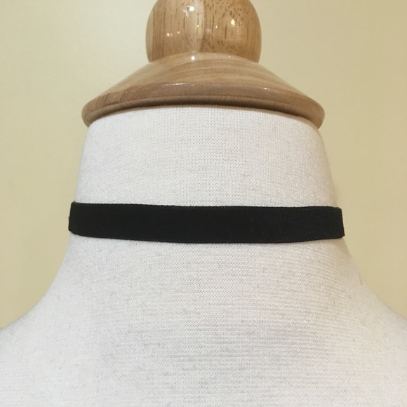 Retro 90s Wide Band Super Soft Choker Necklace - Picture 2 of 4